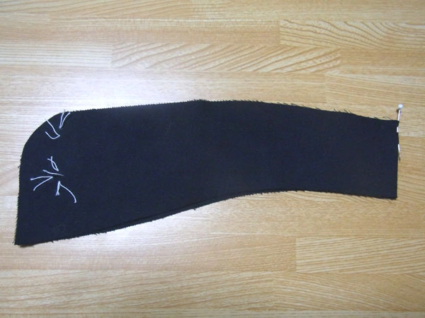 Marking the center of collar and collar stand