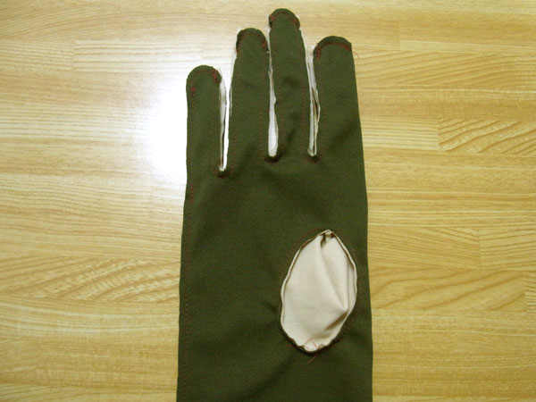 Completed glove finger seams