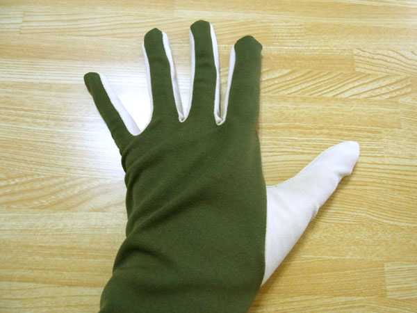 Fit checking handmade gloves