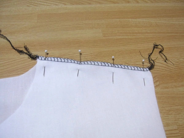 Overlocking the side seam